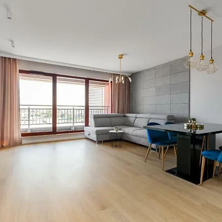 Frey Homes Waterline With Amazing Pool And Gym *